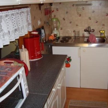 Wunderschoenes Ferienhaus In Altwarp Mit Grill Bagian luar foto